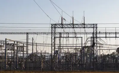 Come la tecnologia HVDC garantisce la stabilità rete HVDC?